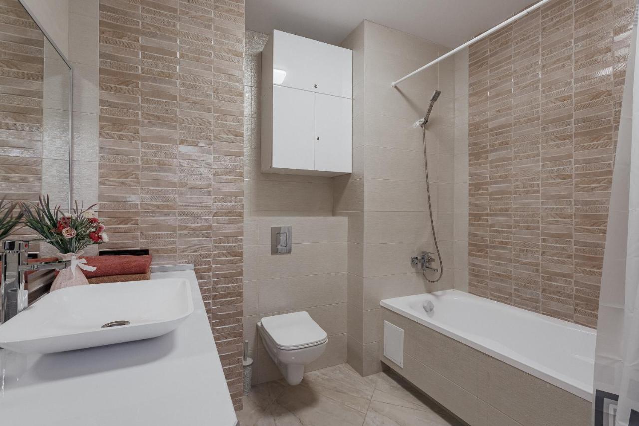 Apartments In Arcadia Vip Одесса Экстерьер фото