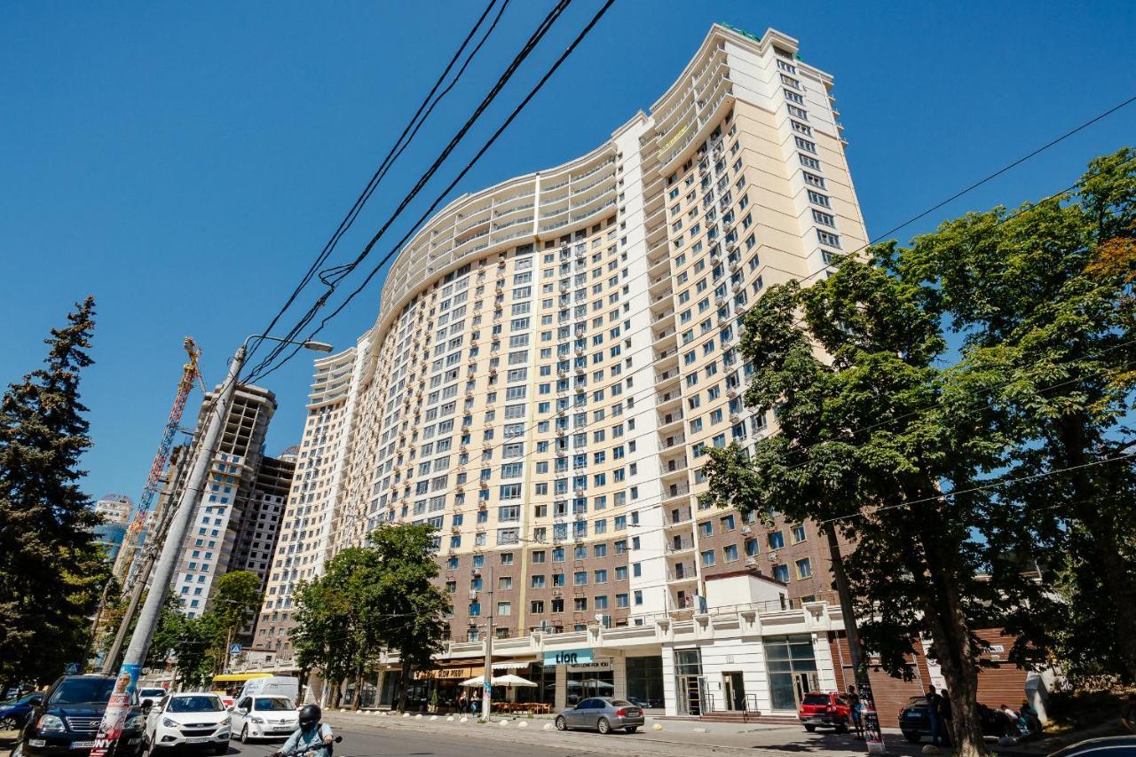 Apartments In Arcadia Vip Одесса Экстерьер фото